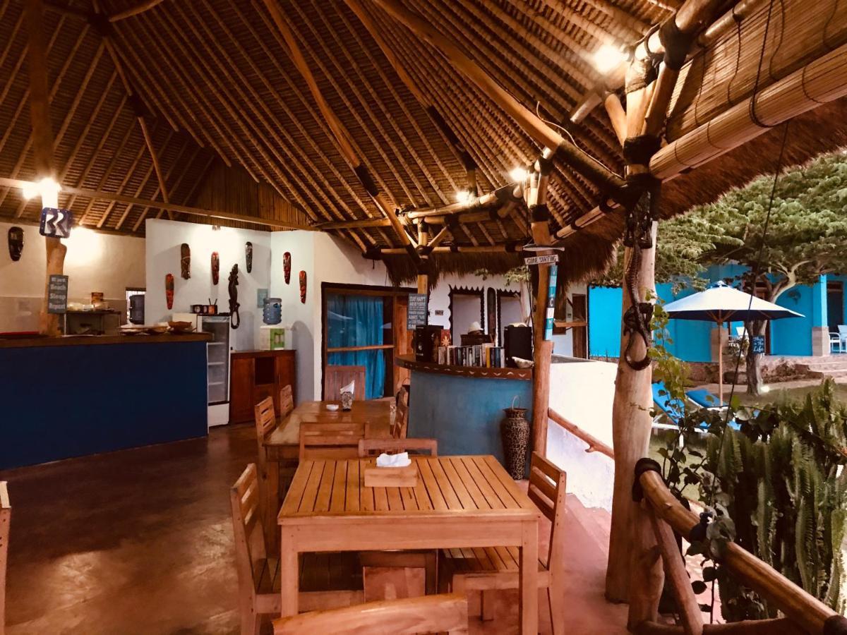 Hotel Blue Monkey Retreat Areguling Lombok Exterior foto