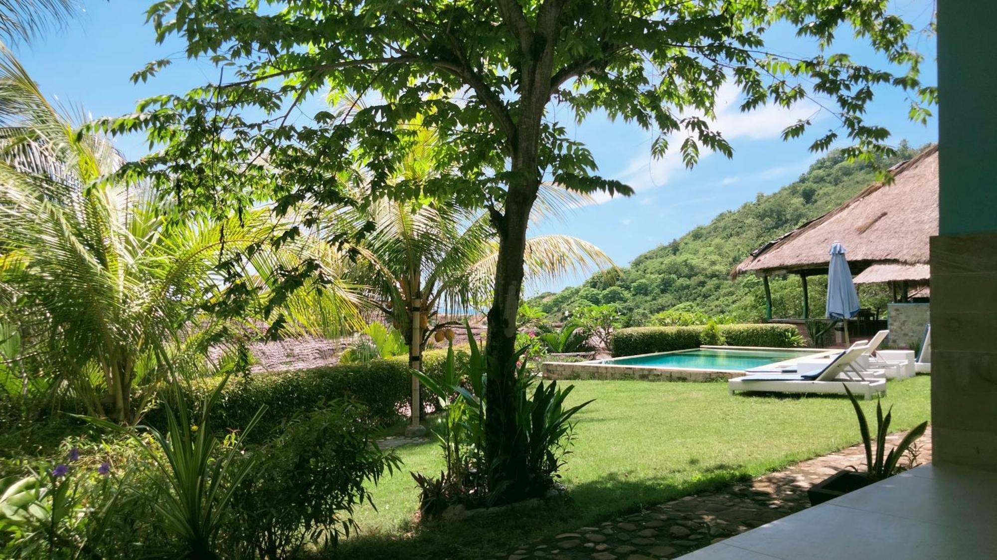 Hotel Blue Monkey Retreat Areguling Lombok Exterior foto